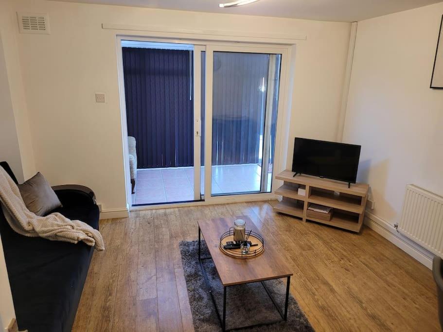 2 Bedroom End Of Terrace House ウェリントン エクステリア 写真